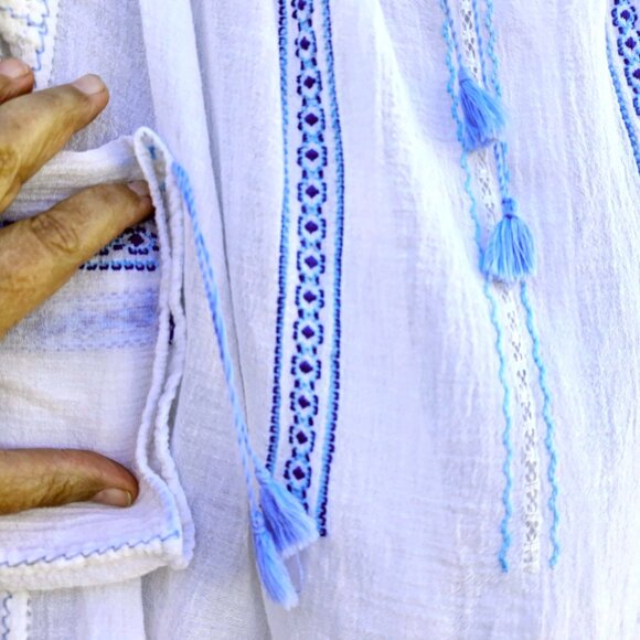 Vintage 60s 70s White Gauze Peasant Blouse Hand Embroidered Greek Balkan M - Picture 11 of 11